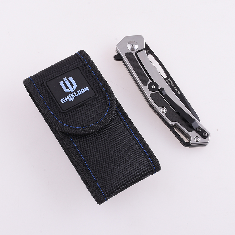 Coltello tascabile pieghevole Shieldon Barraskewda D2 lama 3Cr14 + manico in fibra di carbonio 9042S1-B