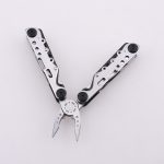 Prodotto OEM Pinze multiuso 11 in 1 Multitool multifunzione in acciaio inossidabile YX-8230S