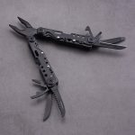 OEM-Produkt 12-in-1-Multitool-Zange aus Edelstahl, Multifunktions-Multitool YX-8230-H