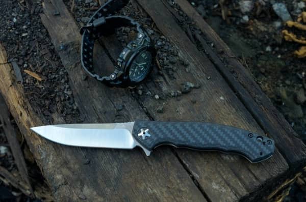 Clasificación de popularidad recomendada de Spyderco Knives 10 selecciones Fácil de usar al aire libre , Escudo