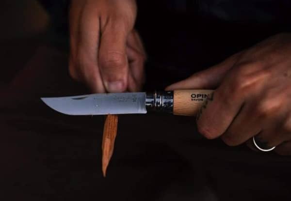 11 facas recomendadas para bushcraft. Do batucar ao cozinhar com um , Shieldon