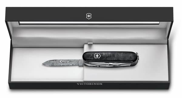 Victorinox limited multi-tool fascinated by the presence of Damascus steel, Shieldon