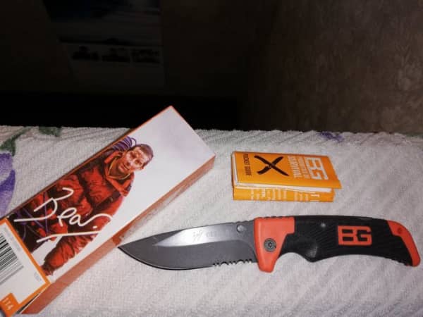 Review Bear Grylls’ Ultimate Knife! Function and quality evaluation by users!, Shieldon