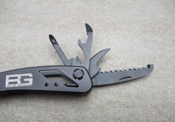 Review Bear Grylls’ Ultimate Knife! Function and quality evaluation by users!, Shieldon