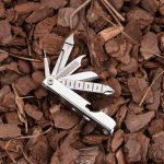 Wholesale EDC 8 multi functions bike repair tool portable daily use YJ-2228 02