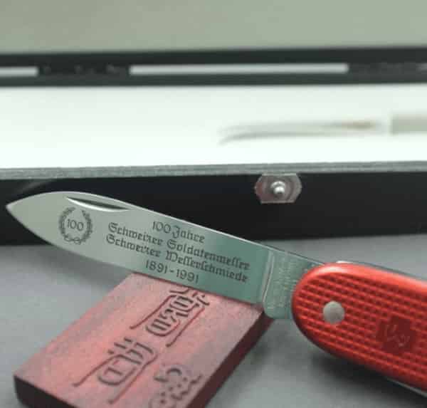 10 Swiss Army knives! Introducing a versatile knife that can be used in multiple ways!, Shieldon