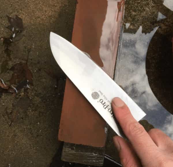 The best sharpness! What is the evaluation of Damascus knife? Introducing how to sharpen and care!, Shieldon