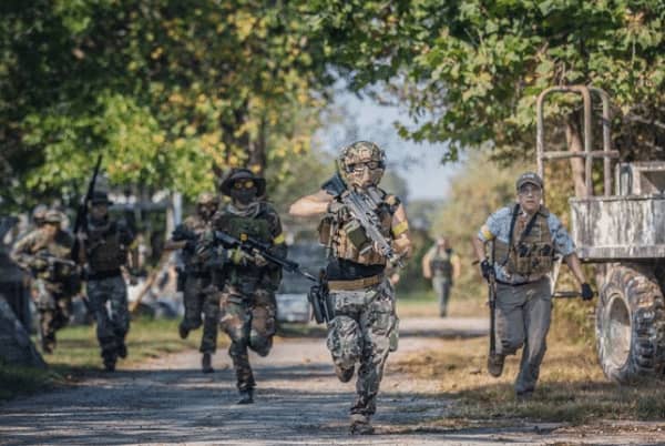 What is a Kukri (Gurkha) knife? Thorough explanation of how to use, advantages, and the meaning of that shape!, Shieldon