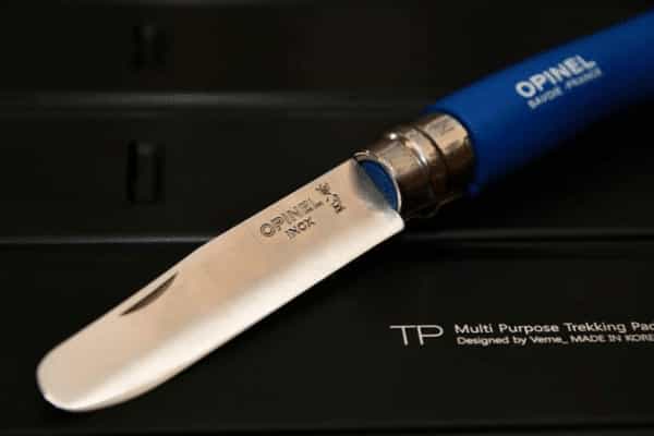 Explique o charme e o uso da popular faca “Opinel”! Este é o primeiro! , Shieldon