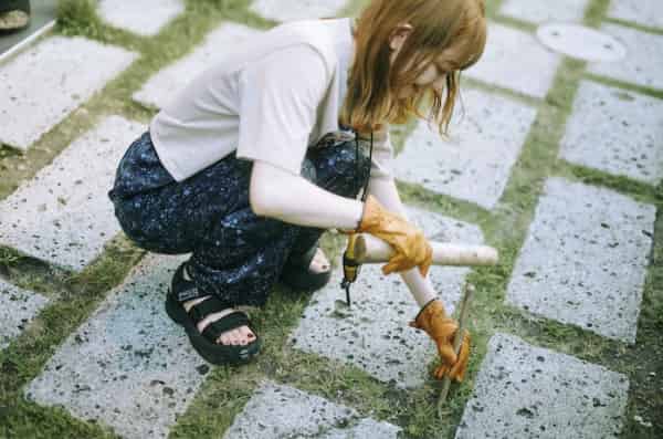 4 types de lames seulement ? Introduction au Bushcraft par Misa Kimura , Shieldon