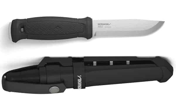 Connaissance de base des couteaux utiles pour le camping, enseignée par l'évangéliste Mora Shuhei Nagano. , Shieldon