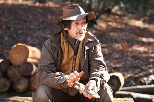 Connaissance de base des couteaux utiles pour le camping, enseignée par l'évangéliste Mora Shuhei Nagano. , Shieldon