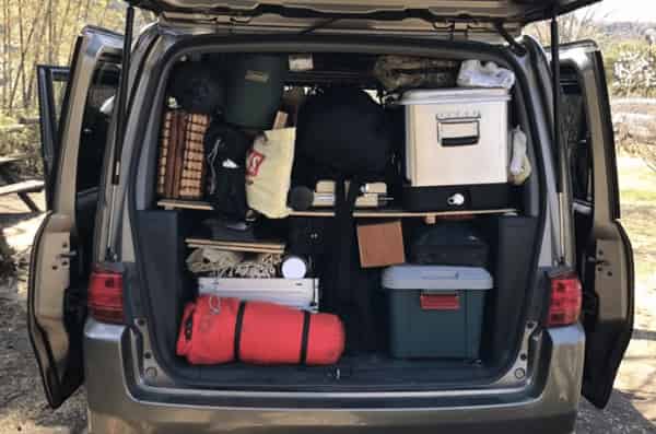 Violazione della legge sulle armi da fuoco e sulle spade con un coltello da campeggio? 10 cose a cui devi stare attento in macchina , Shieldone