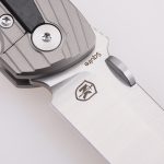 Shieldon EDC 나이프, MN01A Squire, M390 블레이드, 6AL4V 티타늄 탄소 섬유 인레이 핸들, 중첩 프레임 잠금 장치, Noble Knives(USA) 디자인