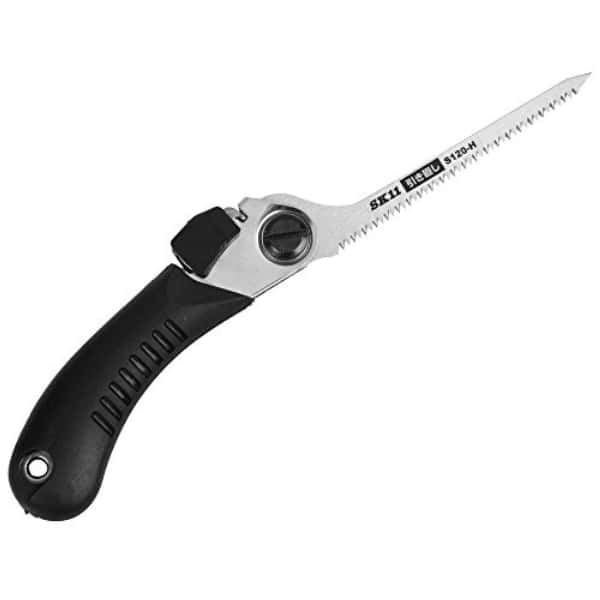 Introducing saws that are active in the camp! Great for chopping wood