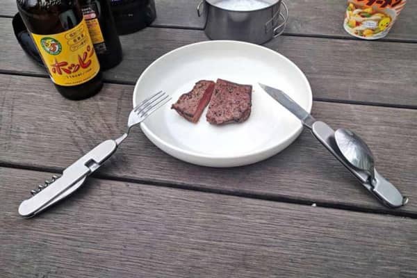 This is one outdoor meal! &#8220;Split&#8221; Multi-functional knife type cutlery, Shieldon