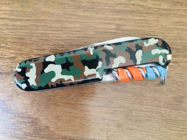 Do you know that there is a Victorinox fire starter? Recommended for multi-tool users! Thorough introduction of reviews & usage, Shieldon