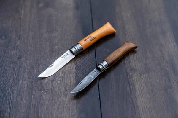 Introducing how to handle and care for the Opinel knife (sharpening & black rust processing)!, Shieldon