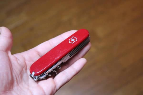 [Alat multi yang direkomendasikan oleh penulis EDC] Menjelaskan Victorinox “Climber” , Perisai