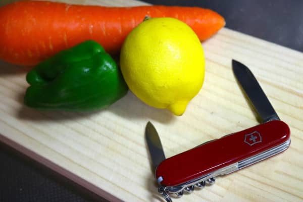 [Multi-tool recommended by EDC writers] Explaining Victorinox “Climber”, Shieldon
