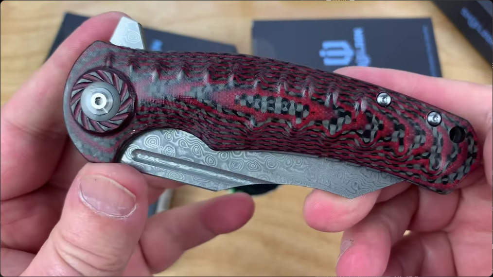 Incredible Pocket Knife Models by Shieldon: Relicanth, Boa, Bulbasaur, Tranchodon, Shieldon
