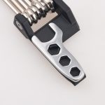 Großhandel EDC 22 in 1 multifunktionales abnehmbares Fahrradreparaturwerkzeug aus Kunststoff im Freien MC-PL-133A