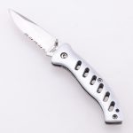 Coltelli pieghevoli OEM lama seghettata manico in alluminio scheletrato opzione multi-grafica JLD-20263