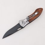 Складные ножи OEM, черненое лезвие, нержавеющая сталь, деревянная инкрустированная ручка, отверстие для большого пальца, открытое FR-0516