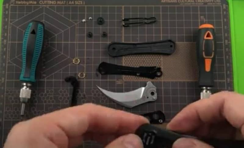 Shieldon's Scythe DC01A : étape par étape pour démonter le couteau , Shieldon