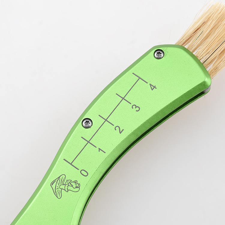 Faca cogumelo oem cabo personalizado cor régua de escova integrada mosquetão uso de jardinagem LS-8089