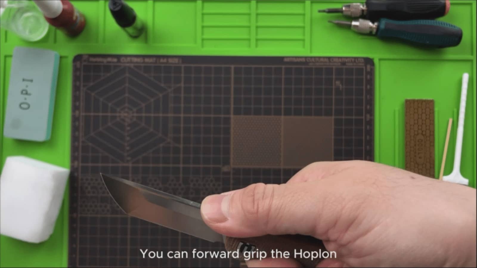 Shieldon Hoplon: A Compact and Versatile EDC Knife, Shieldon