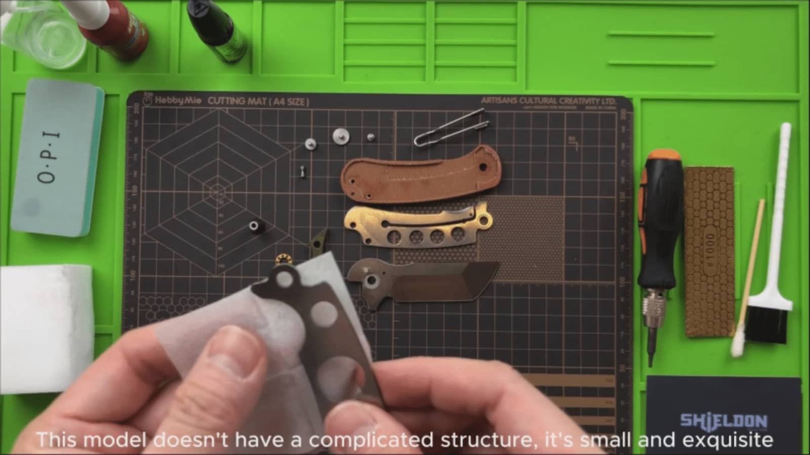 Shieldon Hoplon: A Compact and Versatile EDC Knife, Shieldon