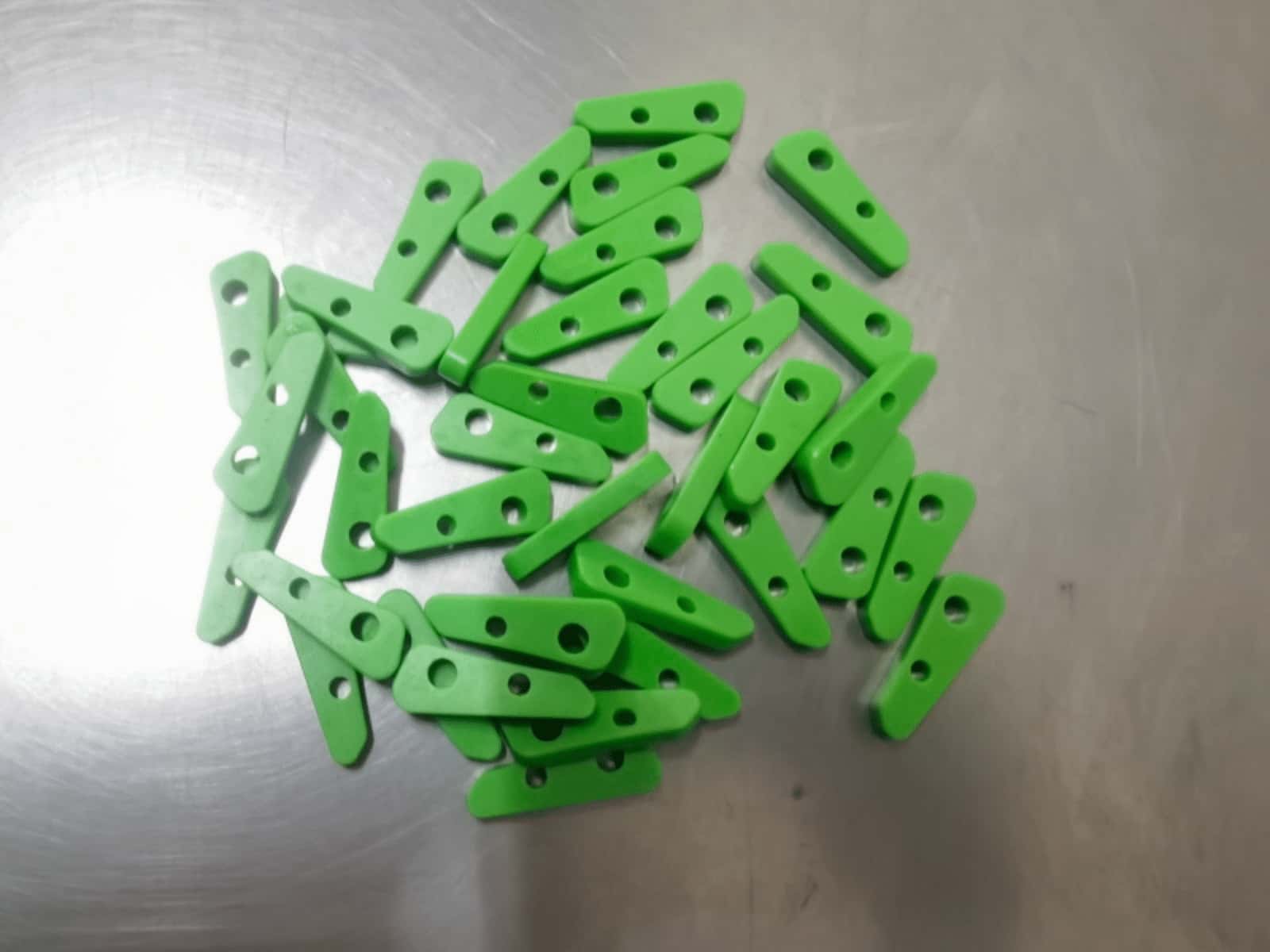 Stinger Folding Knife: A Lightweight and Reliable EDC Tool, Shieldon