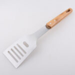 BAMBOO HANDLE BBQ TOOL SET s7