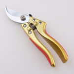 SG21282 curved blade SK5 garden scissors shears golden s3