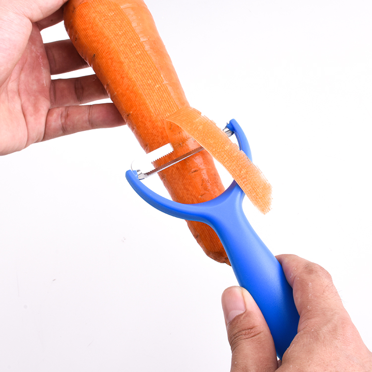 TR22363A peeler kitchen utensil tool portable outdoor use s2