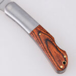 UN-7391 folding knife lockback wooden handle classic design s04