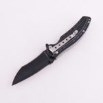 UN-8423 folding knife vintage style spring assist mechanism s07