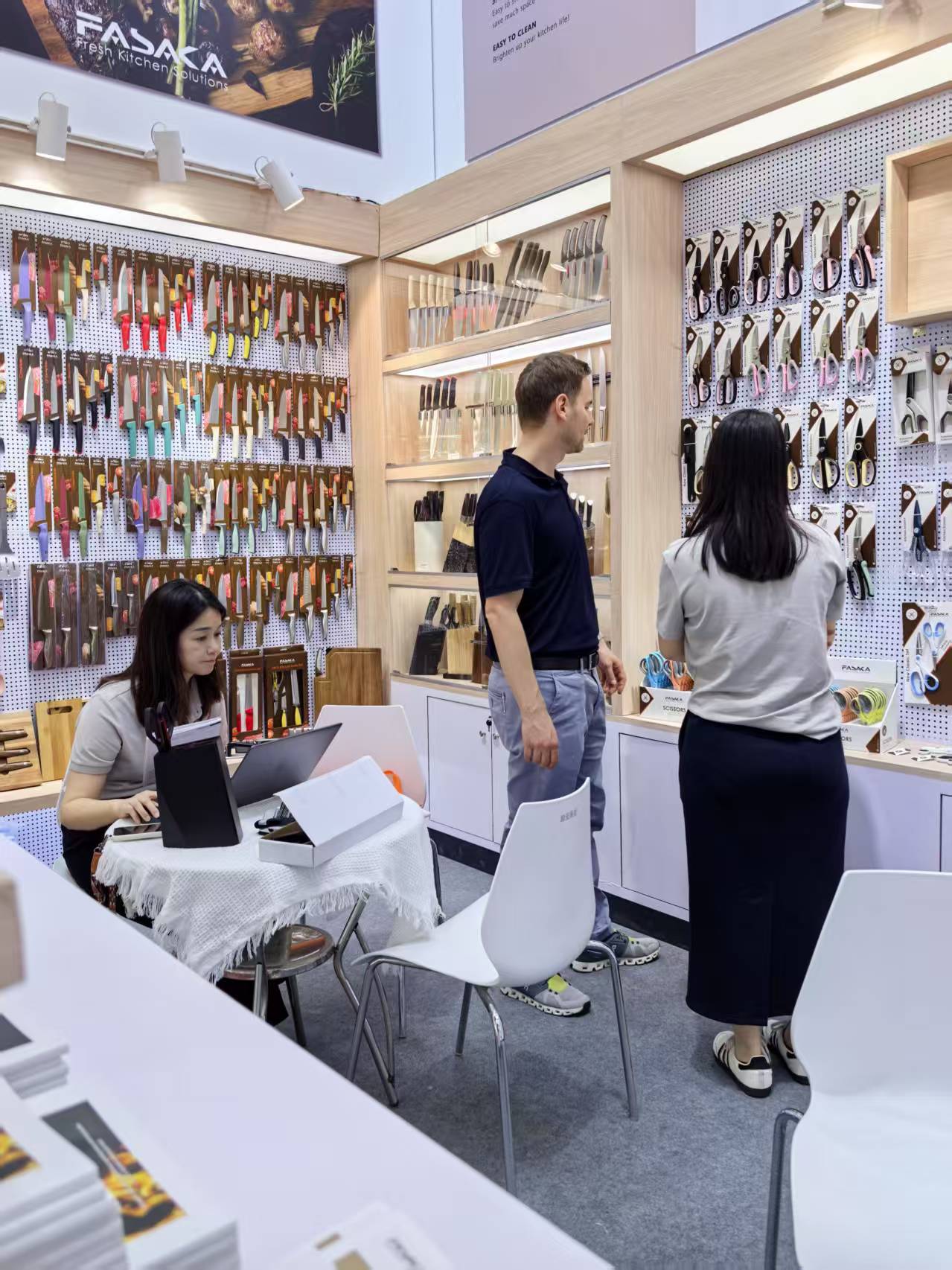 DKS Group at the 137th Canton Fair: United Booths, New Partnerships, and Global Opportunities, Shieldon